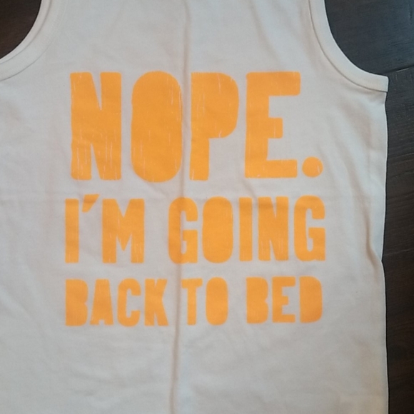 NWT white tank - Picture 3 of 4